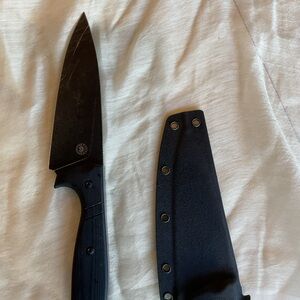 Off-grid Sierra Chef’s Knife includes black Sheath